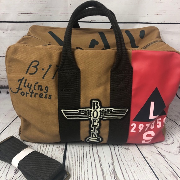 Red Canoe Other - Red Canoe Boeing B-17 Twill Kit Flight Bag